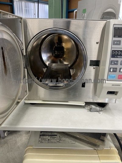高圧蒸気滅菌器&nbsp;|&nbsp;株式会社ユヤマ&nbsp;|&nbsp;YS-A-C107Jの写真