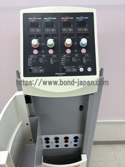 干渉型低周波治療器&nbsp;|&nbsp;オージー技研株式会社&nbsp;|&nbsp;EF-260の写真