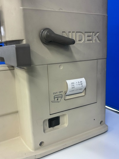 Auto-Lensmeter&nbsp;|&nbsp;NIDEK&nbsp;|&nbsp;LM-990A