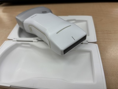 汎用超音波画像診断装置&nbsp;|&nbsp;GEヘルスケア・ジャパン株式会社&nbsp;|&nbsp;Vscan Air CLの写真