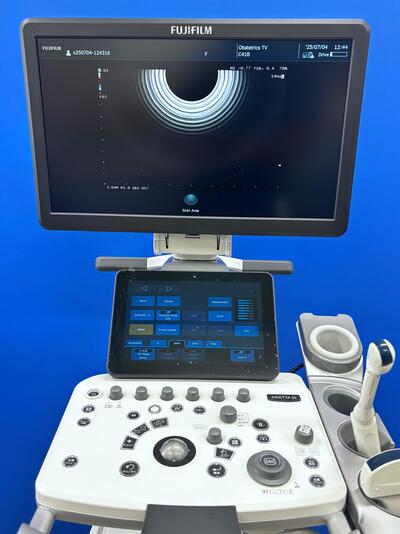 超音波診断装置&nbsp;|&nbsp;富士フィルムヘルスケア株式会社&nbsp;|&nbsp;ARIETTA 50の写真