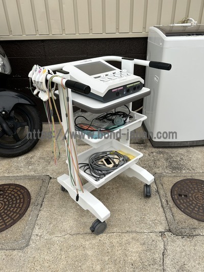 低周波治療器（ハイボルテージ）&nbsp;|&nbsp;株式会社日本メディックス&nbsp;|&nbsp;HVMCデルタの写真