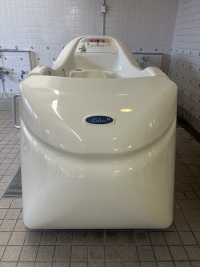 ライラックプラス（座位浴）&nbsp;|&nbsp;酒井医療株式会社&nbsp;|&nbsp;LA-560の写真