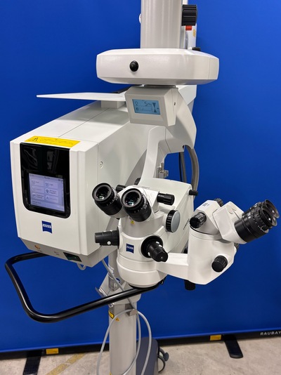 ②Excexcellent microscope for both cataract and retina procedures&nbsp;|&nbsp;Carl Zeiss&nbsp;|&nbsp;OPMI LUMERA 700