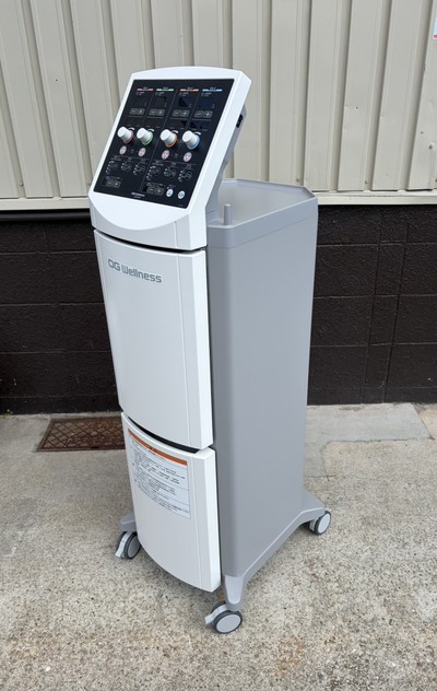 干渉型低周波治療器&nbsp;|&nbsp;オージー技研株式会社&nbsp;|&nbsp;EF-260の写真