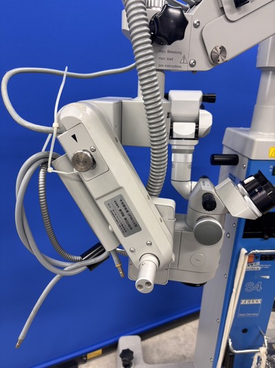 Ophthalmic Surgical Microscope&nbsp;|&nbsp;Carl Zeiss&nbsp;|&nbsp;Opmi CS S4