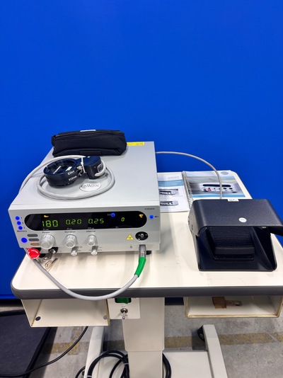 (portable- attached with Microscope) 532 Green Laser&nbsp;|&nbsp;Ellex/Lumibird Medical&nbsp;|&nbsp;Solitaire 532 Laser