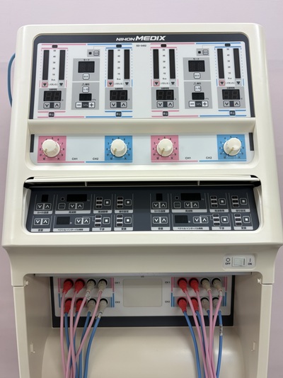 干渉波治療器&nbsp;|&nbsp;株式会社日本メディックス&nbsp;|&nbsp;SD-5402の写真