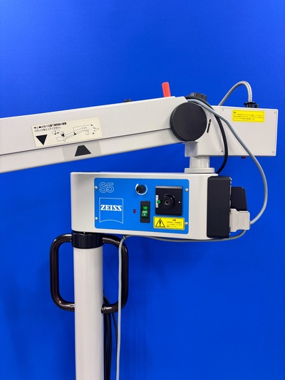 [Pre-owned Ophthalmic Microscope] ZEISS OPMI VISU 150 on S5 Floor Stand&nbsp;|&nbsp;Carl Zeiss&nbsp;|&nbsp;OPMI VISU 150 S5