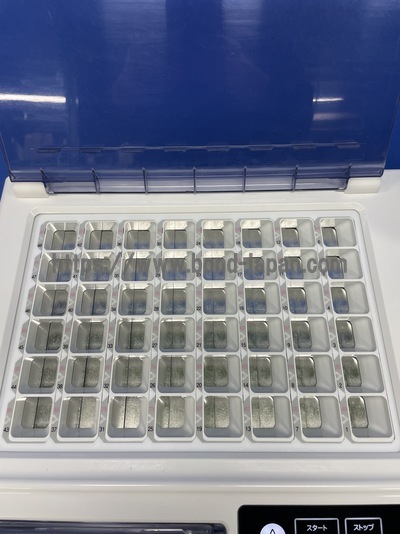 全自動散薬分包機Mini-R48(ミニアール48)&nbsp;|&nbsp;株式会社ユヤマ&nbsp;|&nbsp;YS-48MRの写真