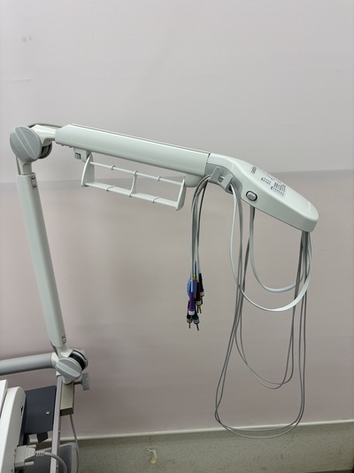 心電計&nbsp;|&nbsp;日本光電工業株式会社&nbsp;|&nbsp;ECG-3350の写真
