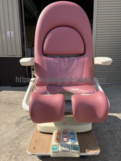 産婦人科検診台（固定タイプ）&nbsp;|&nbsp;アトムメディカル株式会社&nbsp;|&nbsp;メグジョイ PAFの写真