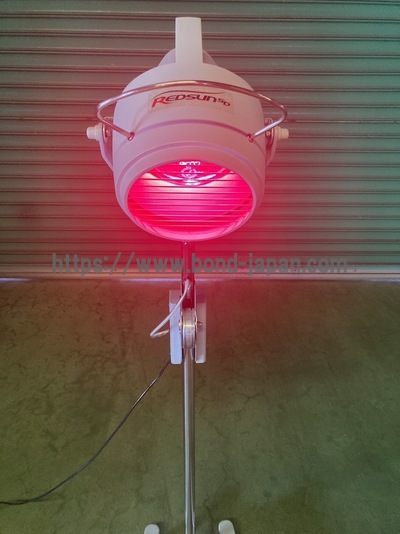 赤外線治療器&nbsp;|&nbsp;東芝医療用品株式会社&nbsp;|&nbsp;REDSUNの写真