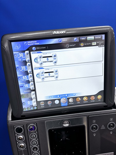 Vitreoretinal and cataract surgery device&nbsp;|&nbsp;Alcon&nbsp;|&nbsp;CONSTELLATION Vision LXT