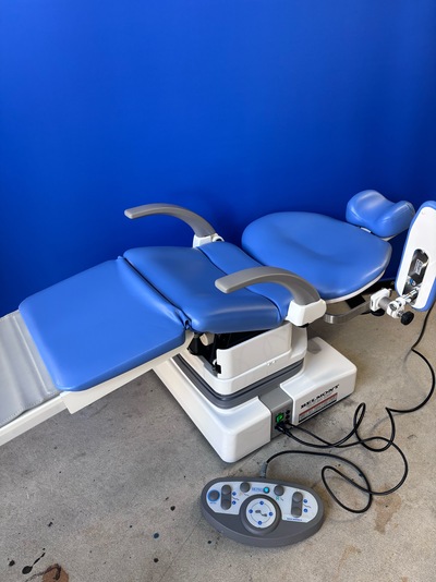 ophthalmology Operating table&nbsp;|&nbsp;TAKARA BELMONT&nbsp;|&nbsp;MEPRO3