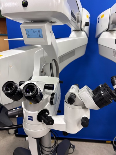 ②Excexcellent microscope for both cataract and retina procedures&nbsp;|&nbsp;Carl Zeiss&nbsp;|&nbsp;OPMI LUMERA 700