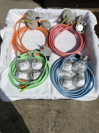 干渉型低周波治療器&nbsp;|&nbsp;オージー技研株式会社&nbsp;|&nbsp;EF-260の写真