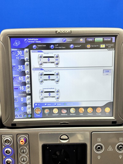 advanced vitreoretinal surgical platforms&nbsp;|&nbsp;Alcon&nbsp;|&nbsp;CONSTELLATION Vision LXT