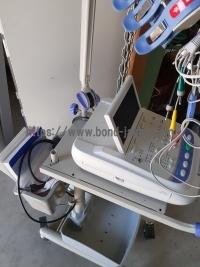 心電計&nbsp;|&nbsp;日本光電工業株式会社&nbsp;|&nbsp;ECG-2320の写真