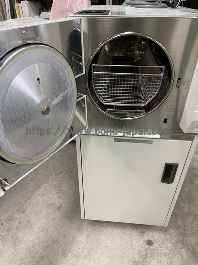 高圧蒸気滅菌器&nbsp;|&nbsp;株式会社ユヤマ&nbsp;|&nbsp;YS-A-C317Jの写真