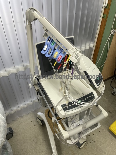 心電計&nbsp;|&nbsp;日本光電工業株式会社&nbsp;|&nbsp;ECG-2450の写真