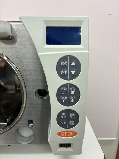 小型包装品用高圧蒸気滅菌器　ベルクレーブY-108&nbsp;|&nbsp;タカラベルモント株式会社&nbsp;|&nbsp;DS-Y108の写真