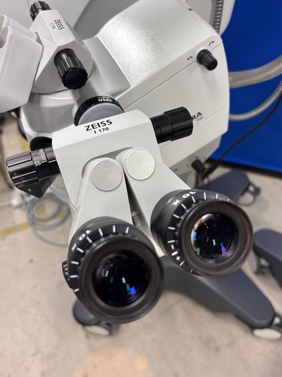②Excexcellent microscope for both cataract and retina procedures&nbsp;|&nbsp;Carl Zeiss&nbsp;|&nbsp;OPMI LUMERA 700