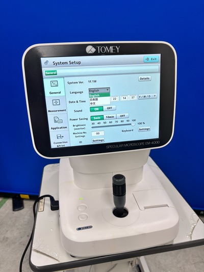 Flawless Automated Capture in Just 2 Seconds Per Eye—Featuring 15-Point Multi-Fixation and Next-Generation Accelerated Endothelial Analysis.&nbsp;|&nbsp;TOMEY&nbsp;|&nbsp;EM-4000
