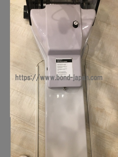 カイロテーブル&nbsp;|&nbsp;ゼニス・トムソン・テーブル&nbsp;|&nbsp;ｾﾞﾆｽ440の写真