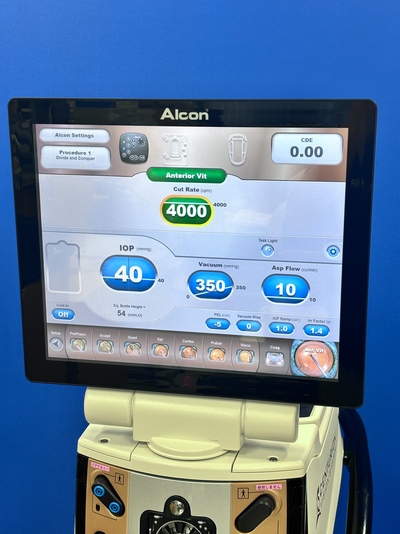 Alcon CENTURION GOLD&nbsp;|&nbsp;Alcon&nbsp;|&nbsp;CENTURION Vision System Gold