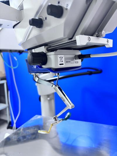 ZEISS OPMI LUMERA 700 / RESIGHT 700 / CALLISTO eye&nbsp;|&nbsp;Carl Zeiss&nbsp;|&nbsp;OPMI LUMERA 700 + RESIGHT 700 + Callisto Eye Navigation Monitor