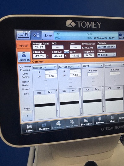 Biometer 2019 with Barret formula&nbsp;|&nbsp;TOMEY&nbsp;|&nbsp;OA-2000