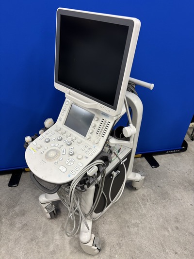 動物用超音波診断装置&nbsp;|&nbsp;キヤノンメディカルシステムズ株式会社&nbsp;|&nbsp;TUS-X200V Xario200Vの写真