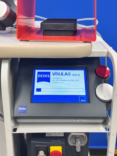 High-demended laser (YAG + Green)&nbsp;|&nbsp;Carl Zeiss&nbsp;|&nbsp;Visulas Combi YAG III 532s