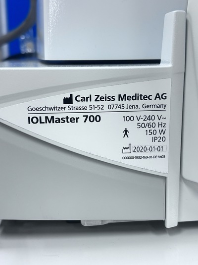 Featuring "Total Keratometry" and Predictive "Fixation Checks"—The Dynamic SS-OCT Biometer Optimizing Premium IOL Outcomes and Eliminating Refractive Surprises.&nbsp;|&nbsp;Carl Zeiss&nbsp;|&nbsp;IOLMaster 700