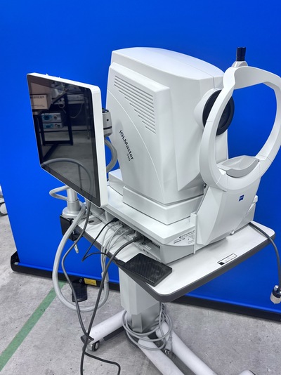 Featuring "Total Keratometry" and Predictive "Fixation Checks"—The Dynamic SS-OCT Biometer Optimizing Premium IOL Outcomes and Eliminating Refractive Surprises.&nbsp;|&nbsp;Carl Zeiss&nbsp;|&nbsp;IOLMaster 700