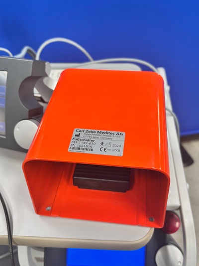 High-demended laser (YAG + Green)&nbsp;|&nbsp;Carl Zeiss&nbsp;|&nbsp;Visulas Combi YAG III 532s