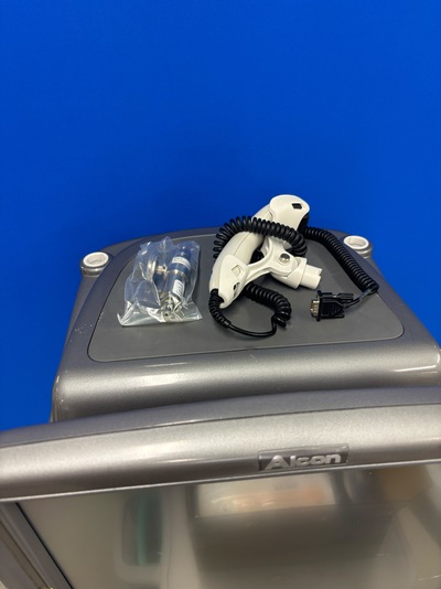 Vitreoretinal and cataract surgery device&nbsp;|&nbsp;Alcon&nbsp;|&nbsp;CONSTELLATION Vision XT