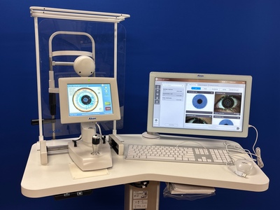 advanced ophthalmic surgical microscope + advanced digital surgical planning and guidance platform&nbsp;|&nbsp;Alcon&nbsp;|&nbsp;LuxOR® Revalia LX3 + VERION