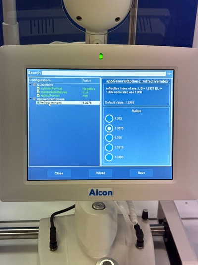 advanced ophthalmic surgical microscope + advanced digital surgical planning and guidance platform&nbsp;|&nbsp;Alcon&nbsp;|&nbsp;LuxOR® Revalia LX3 + VERION
