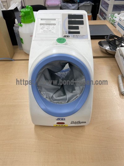 全自動血圧計（プリント機能付き）架台セット|エーアンドデイ|TM2657Pの写真
