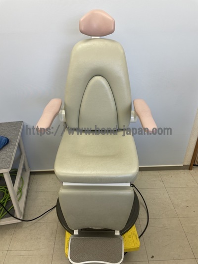 耳鼻科用診療椅子の１枚目写真