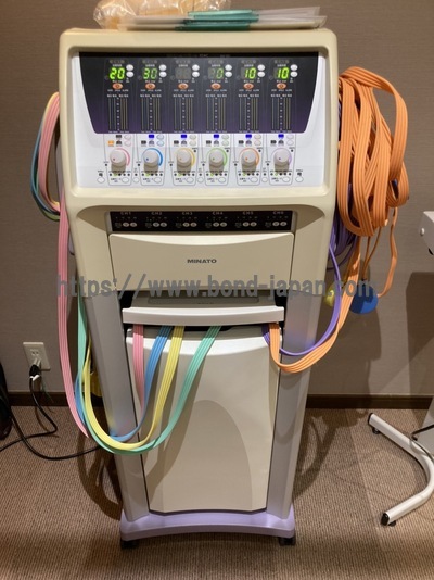 干渉電流型低周波治療器 | ミナト医科学株式会社 | SK-10WDXの写真
