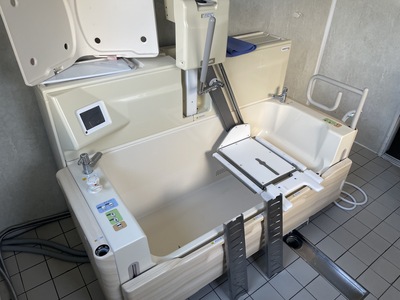 ユニバス|酒井医療株式会社|UCB-100の写真