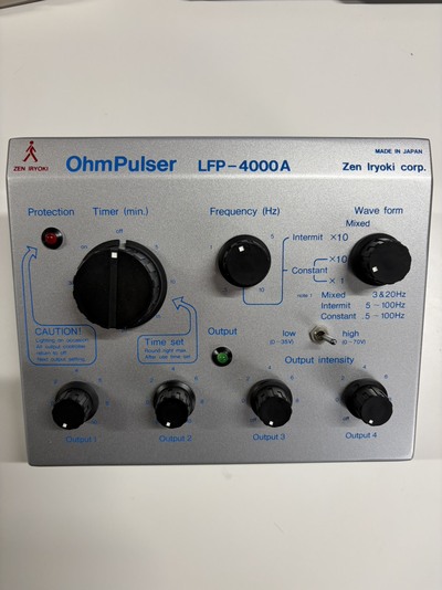 針電極低周波治療器|株式会社全医療器|ｵｰﾑﾊﾟﾙｻｰLFP-4000Aの写真