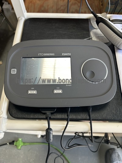 低周波治療器（エスミス） | 伊藤超短波株式会社 | ES-4201の写真