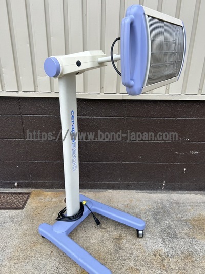 赤外線治療器 | 株式会社日本メディックス | ｾﾗﾋﾟｱ3300 PH-L3300Eの写真