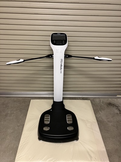 体成分分析装置（インボディー）&nbsp;|&nbsp;伊藤超短波株式会社&nbsp;|&nbsp;InBody 370Sの写真