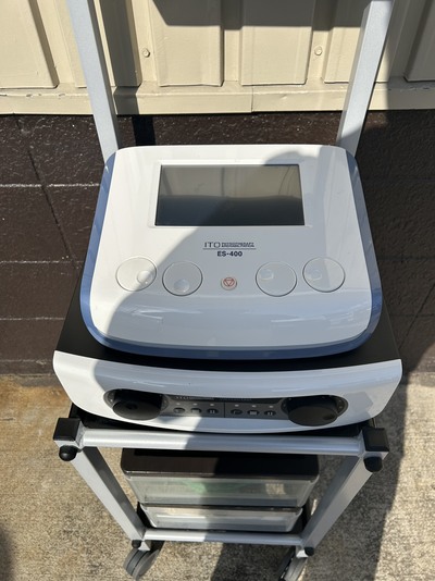 低周波治療器 | 伊藤超短波株式会社 | ES-400の写真