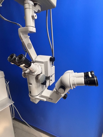 Surgical Microscope&nbsp;|&nbsp;Carl Zeiss&nbsp;|&nbsp;Universal S3